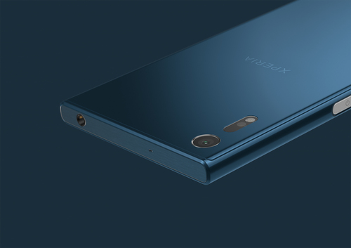 Xperia XZ blue horizontal.jpg